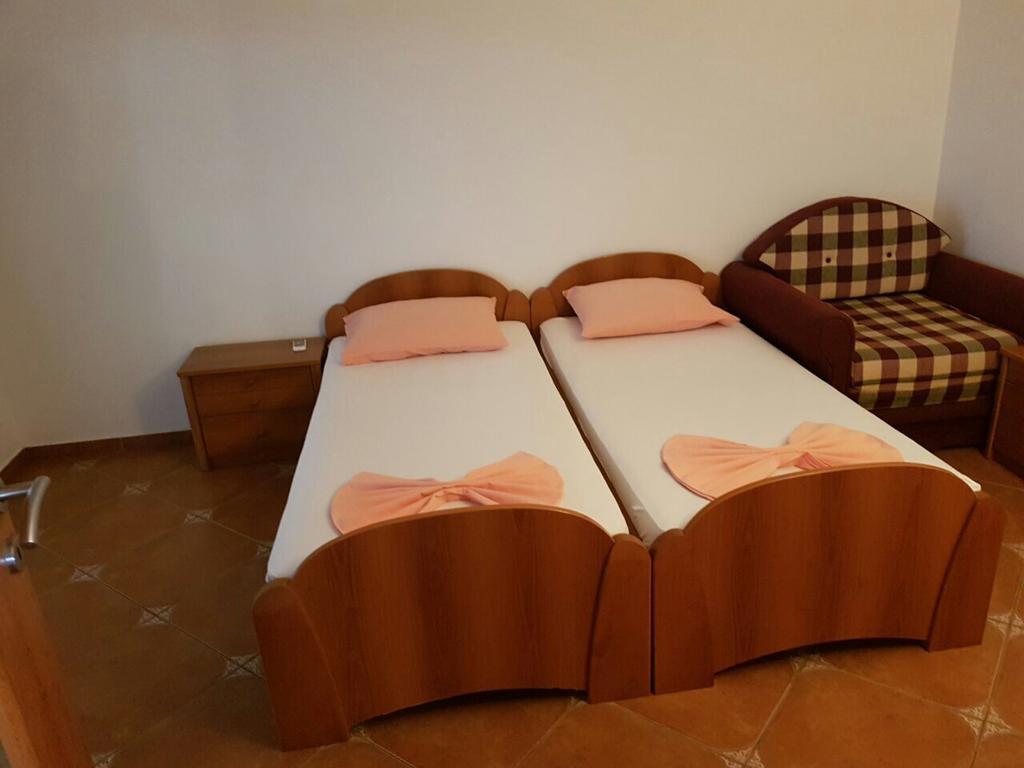 Guesthouse Mb Knezevic Будва Екстер'єр фото